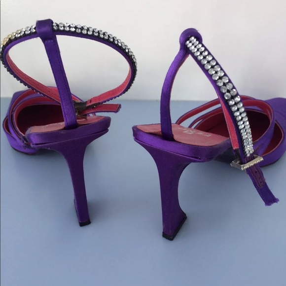 Fendi Purple Silk Heels Size 9 Gorgeous! - Picture 3 of 5